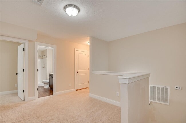 Building Photo - 733 Leela Ct
