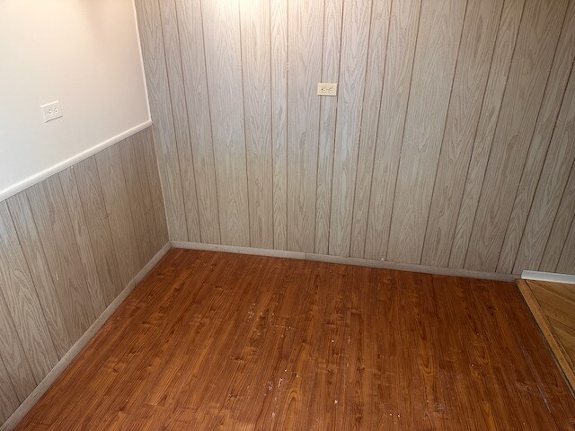 Building Photo - 6531 N Francisco Ave