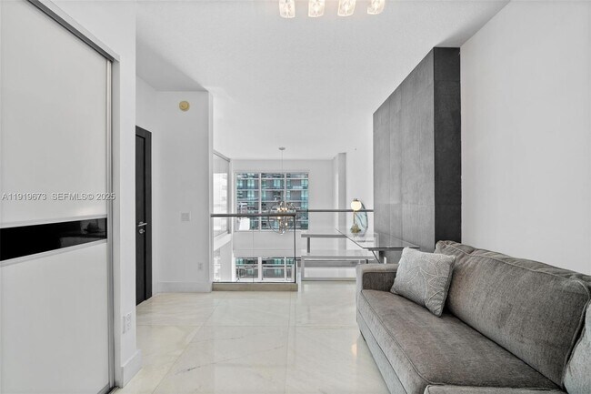 Building Photo - 60 SW 13th St