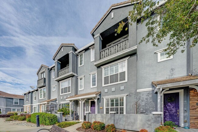 Building Photo - Renovated 3-Story Rocklin Townhome with Two-Car Garage!
