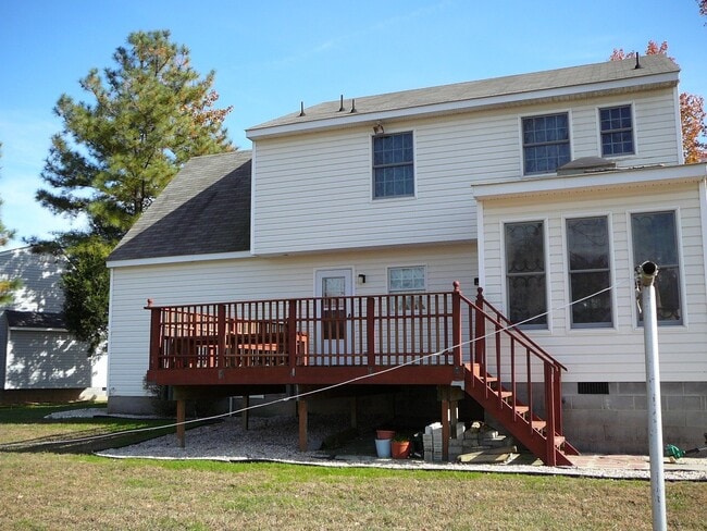 Building Photo - 19224 Maurer Ln
