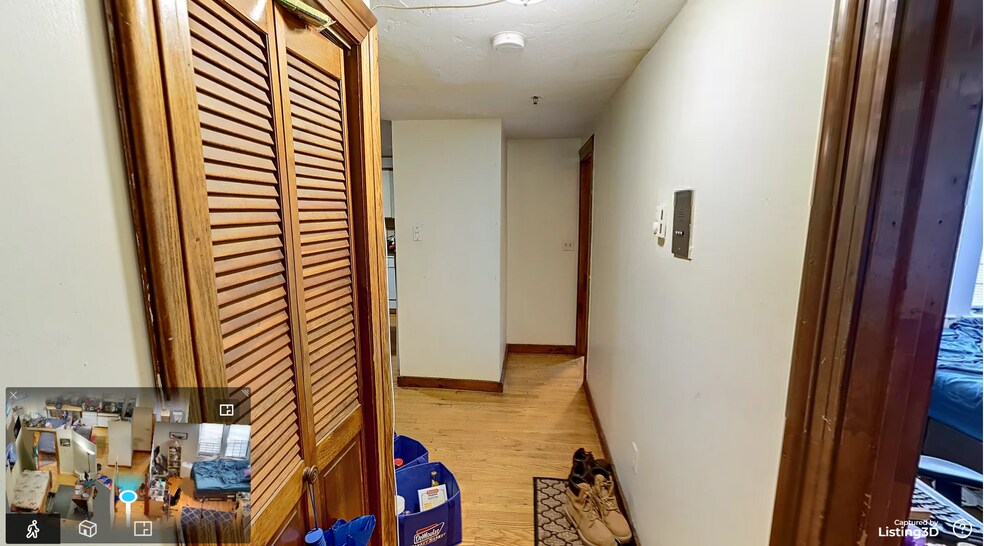 Building Photo - 48 Queensberry St