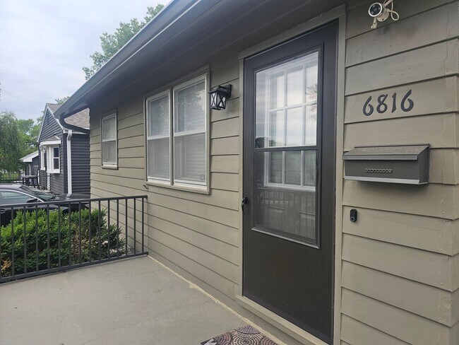 Primary Photo - Spacious and Renovated 3 Bedroom Home
