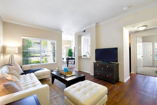 Building Photo - The Reserve at Walnut Creek