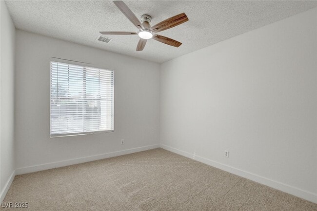 Building Photo - 904 Ambusher St