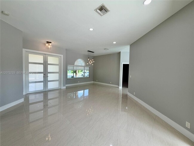 Building Photo - 5600 SW 199th Ave