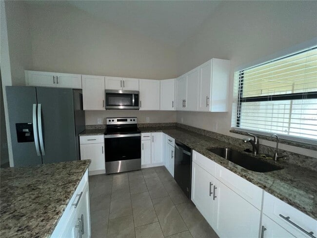 Building Photo - 212 Day Break Cir