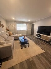 Building Photo - 4426 N 28th St