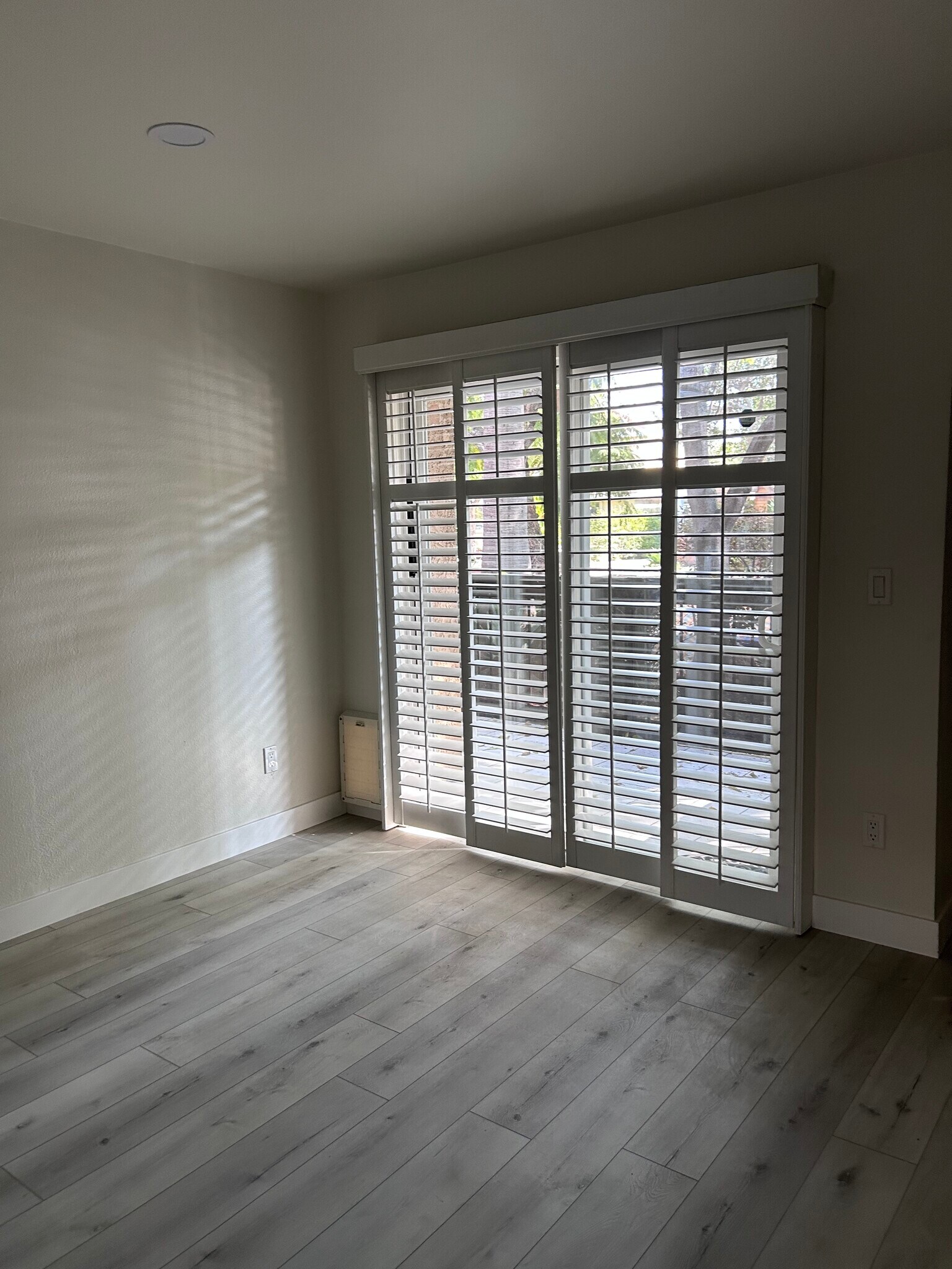 Building Photo - 3219 Colorado Ave