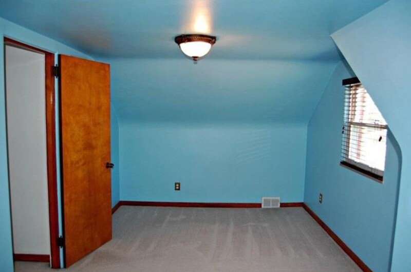 Building Photo - 151 Dicio St