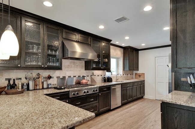 Building Photo - 5018 Shoal Creek Blvd