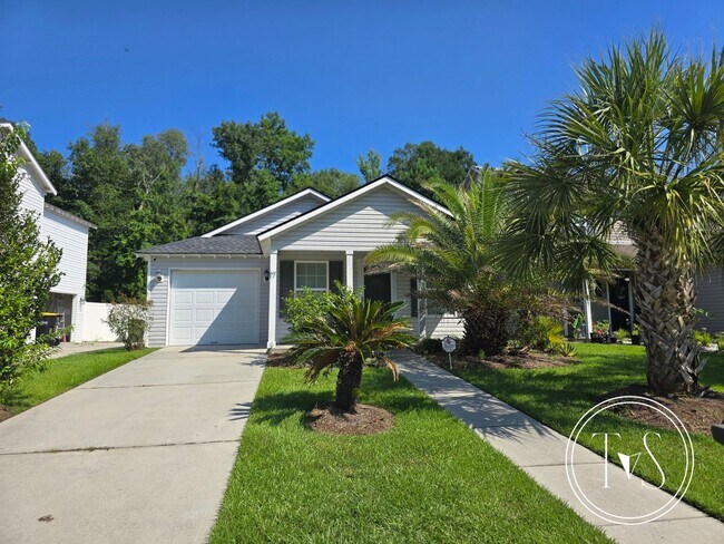 Building Photo - 17 Ristona Dr