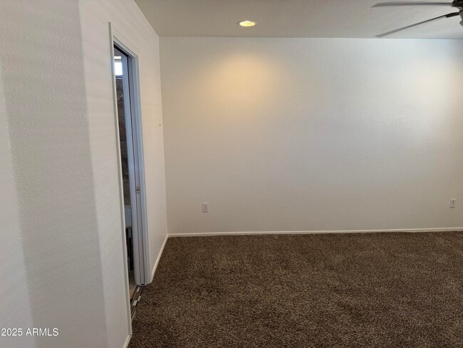 Building Photo - 21815 N 40th Pl