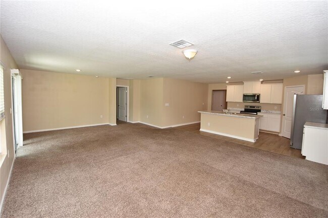 Building Photo - 14 Pine Cottage Ln