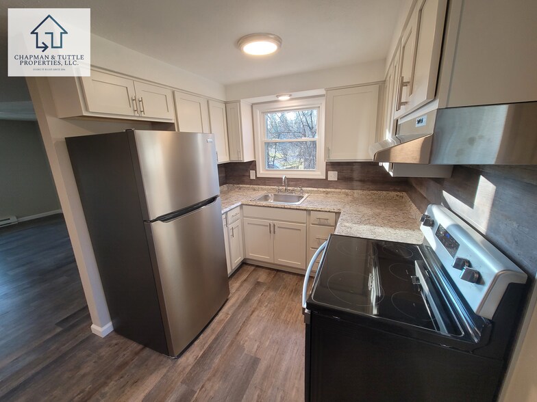 Building Photo - 4637 Tioga St NW