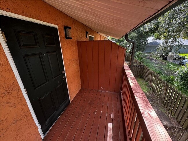 Building Photo - 307 Oak Rose Ln