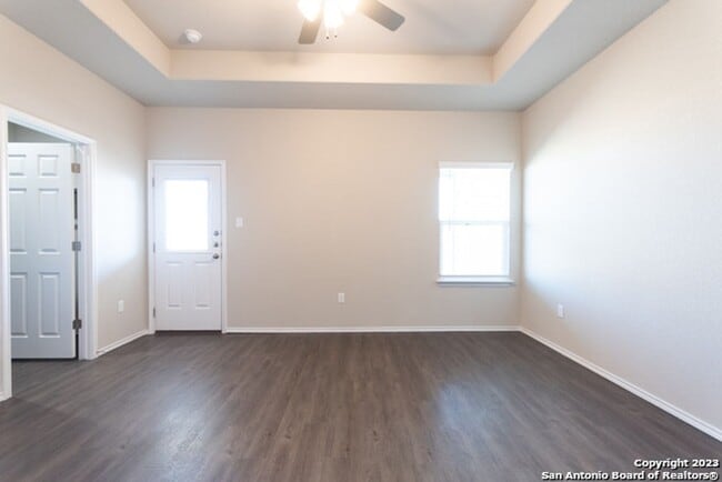 Building Photo - 616 Ashers Pl