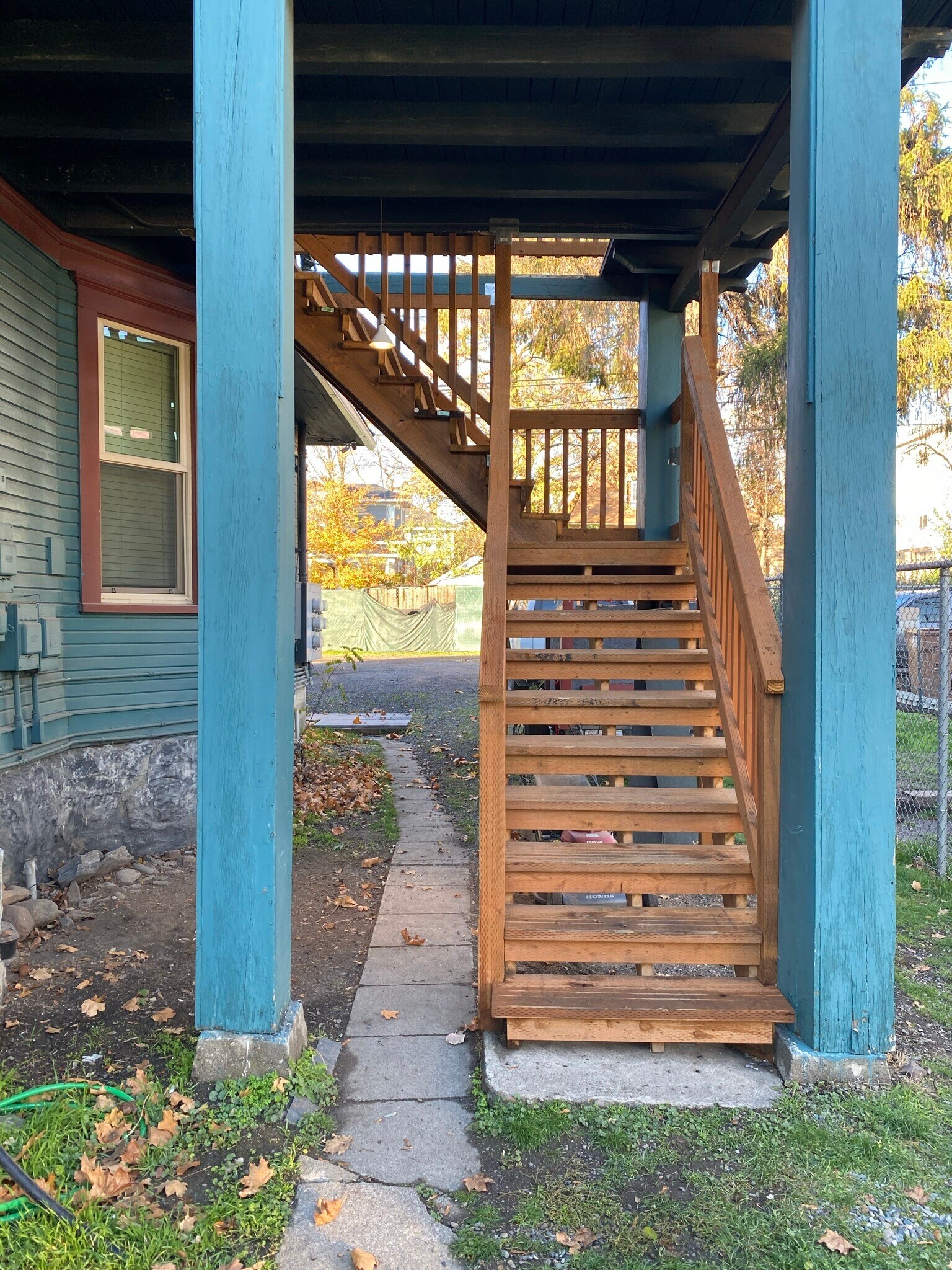 Exterior stairs/entry - 1524 W Dean Ave