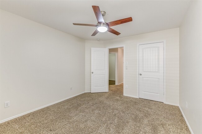 Building Photo - 2023 Louetta Mist Dr