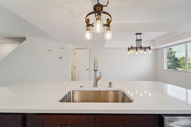 Building Photo - 4501 E Kentucky Cir