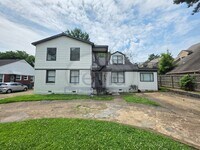 Building Photo - 3523 Barwood Cir