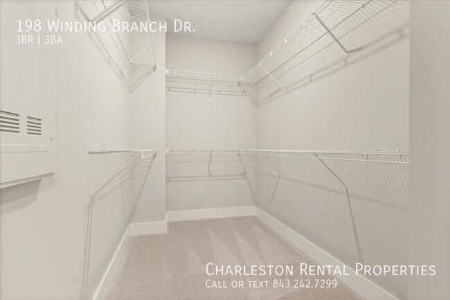 Building Photo - 198 Winding Branch Dr