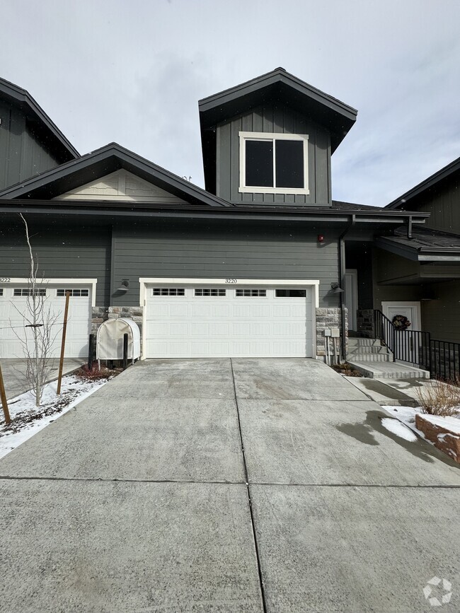 Building Photo - 3220 Quarry Springs Dr