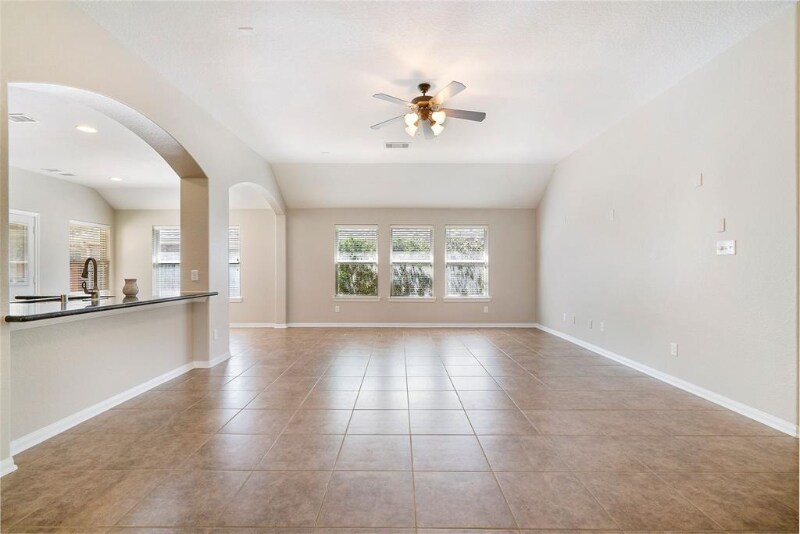 Building Photo - 139 N Hawkhurst Cir