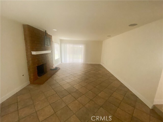 Building Photo - 20692 Cottonwood Rd