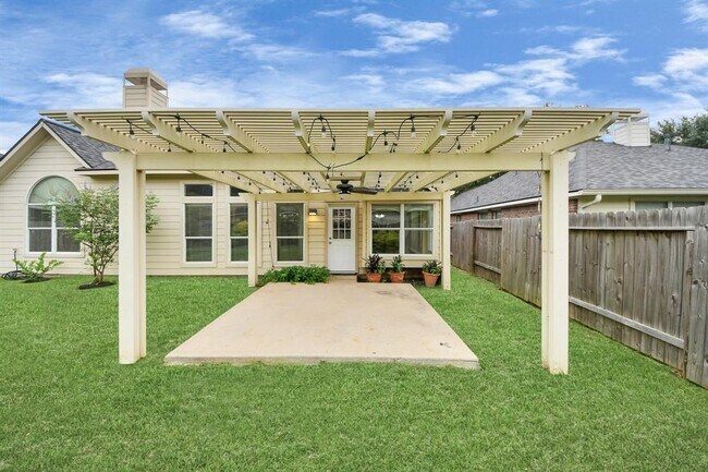 Building Photo - 1603 Martin Lake Dr