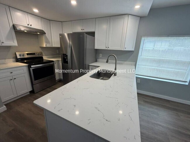 Building Photo - 4605 N 38th St