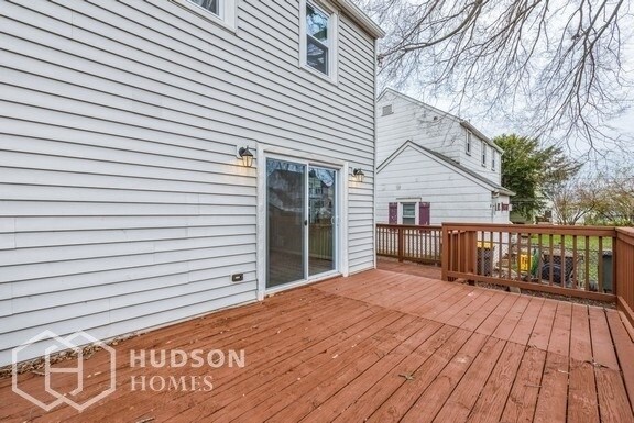 Building Photo - 606 Boxwood Rd
