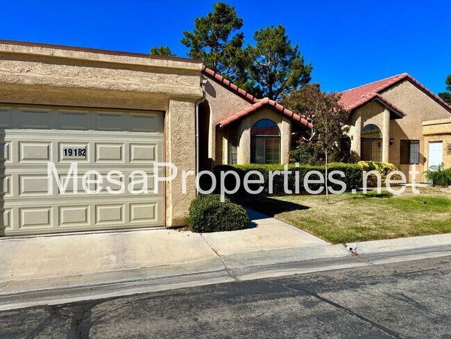 Building Photo - 19182 Elm Dr