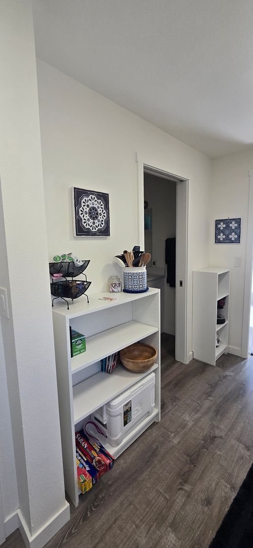 Building Photo - Furnished Listing-213 West 12th St., Port Angeles, WA 98362