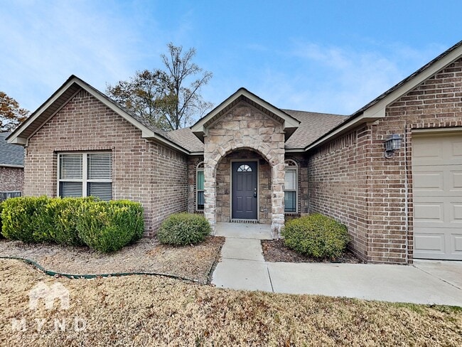 Building Photo - 113 Earnhardt Cir