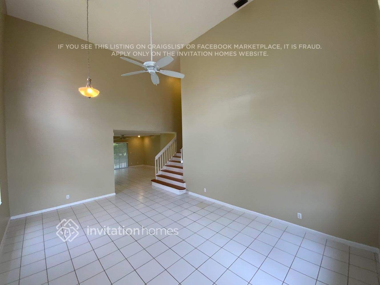 Building Photo - 12400 Summer Springs Dr