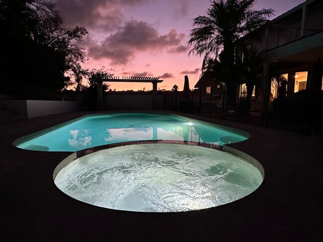 Building Photo - Luxury 4 bd in Carlsbad with Pool with AC