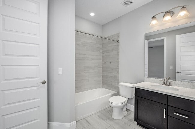 Building Photo - Live in the gorgeous, desirable Arrivas Vi...