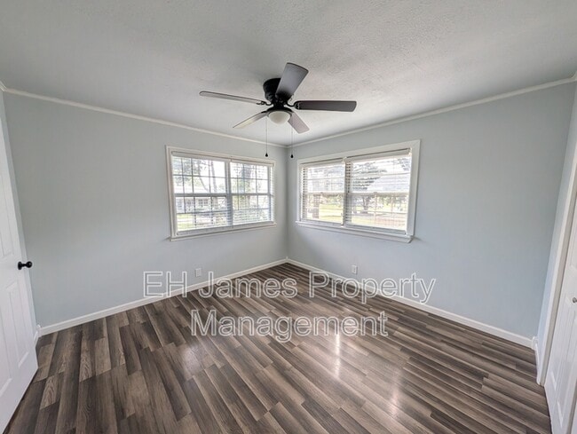 Building Photo - 5214 S Delaware Pl