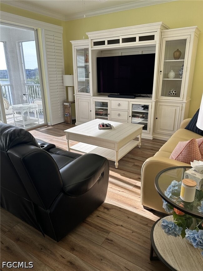 Building Photo - 10361 Butterfly Palm Dr