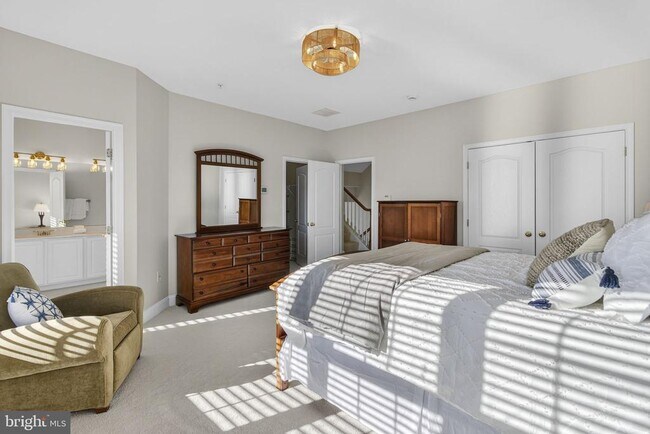 Building Photo - 43789 Water Bay Terrace