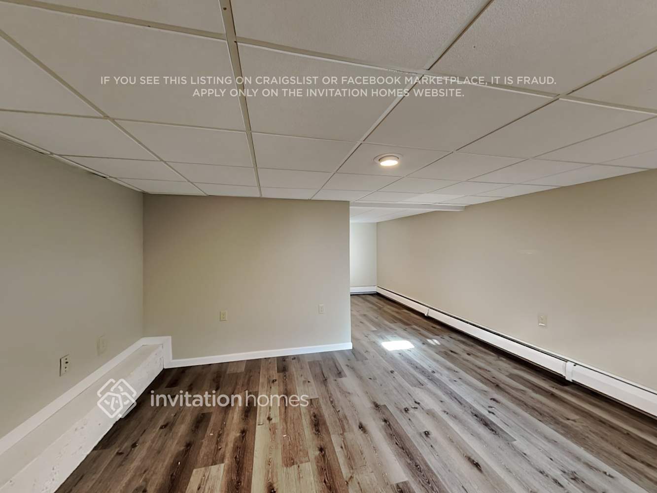 Building Photo - 10905 Irwin Ave S