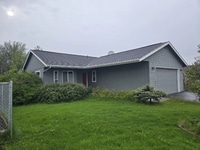 Building Photo - 9300 Beitinger Dr