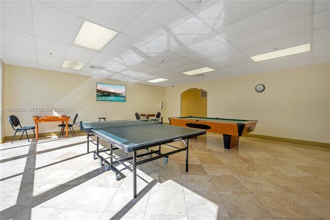 Building Photo - 3500 Coral Wy