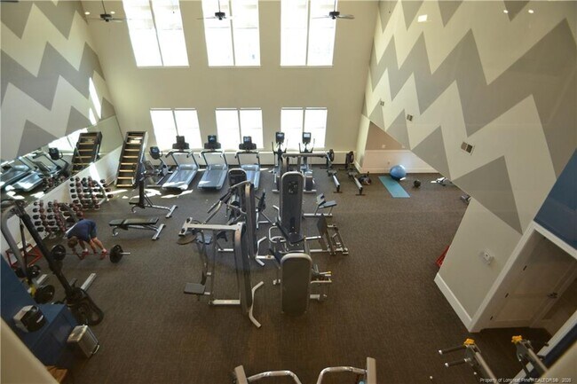 Building Photo - 244 Amber Acorn Ave