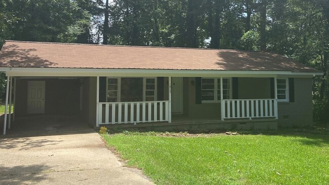 Building Photo - 1813 Dogwood Dr