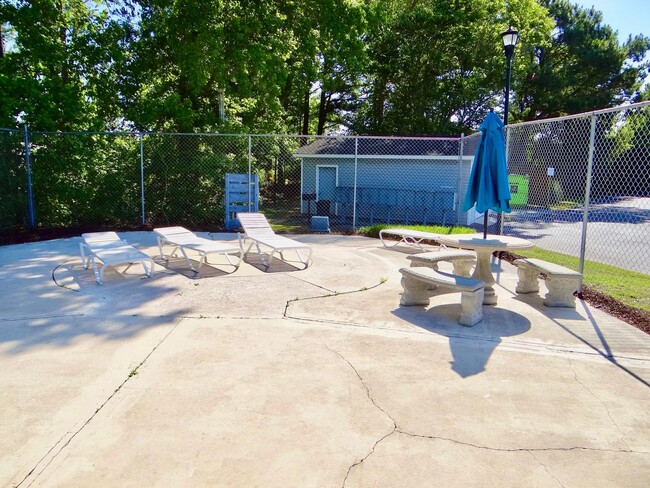 Building Photo - Furnished All-Inclusive 4bed/3bath condo a...