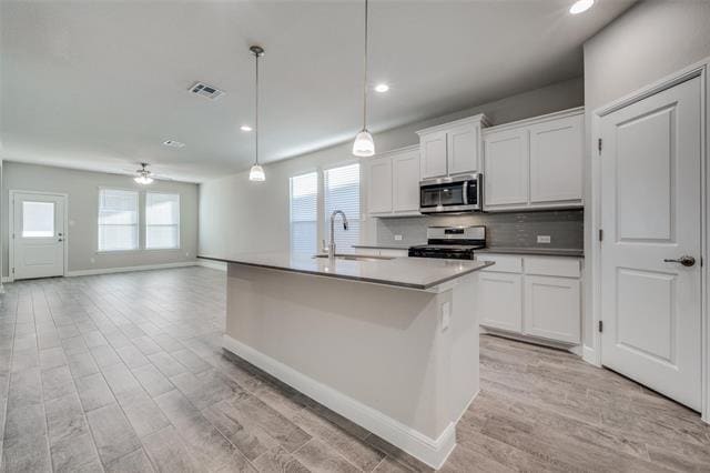 Building Photo - 254 Lunayena Rd