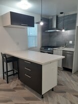 Building Photo - 5007 W 12th St