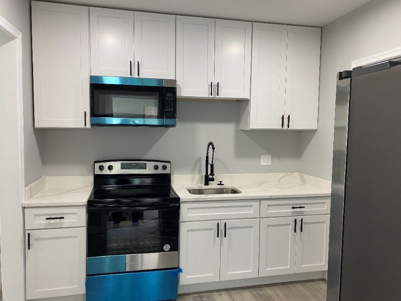 Building Photo - 4310 Ridgewood Ave